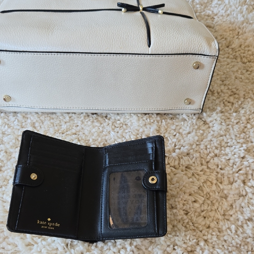 Kate Spade Black and White Bow Shoulder Bag - Picture 6 of 10